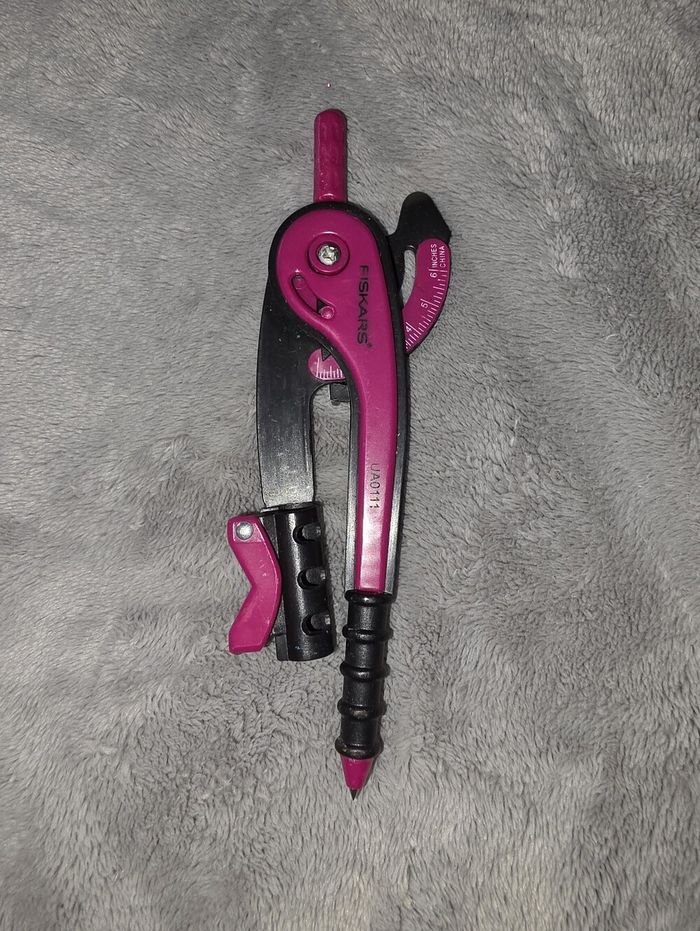 ^ Protractor In Magenta And Black